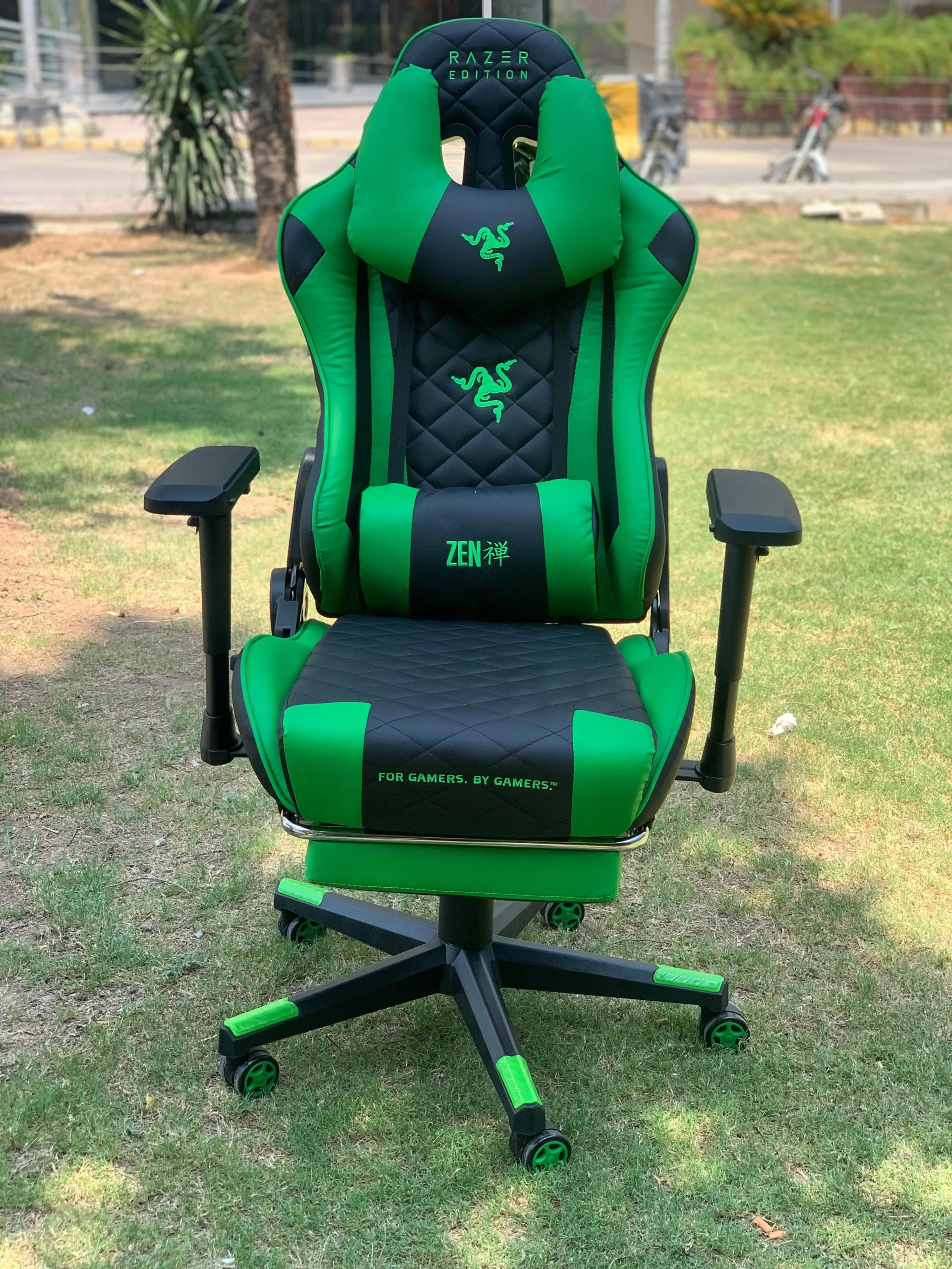 Razer gaming chair green black with pull out footrest, a colorful gaming chair price in Pakistan pick