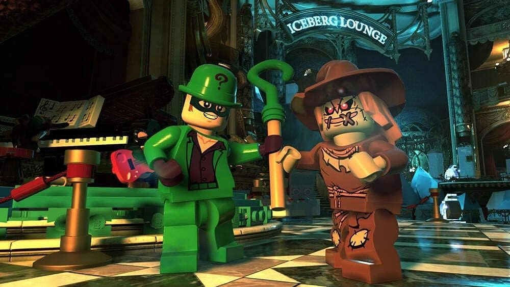 Used LEGO DC Super-Villains Xbox One game disc case front cover