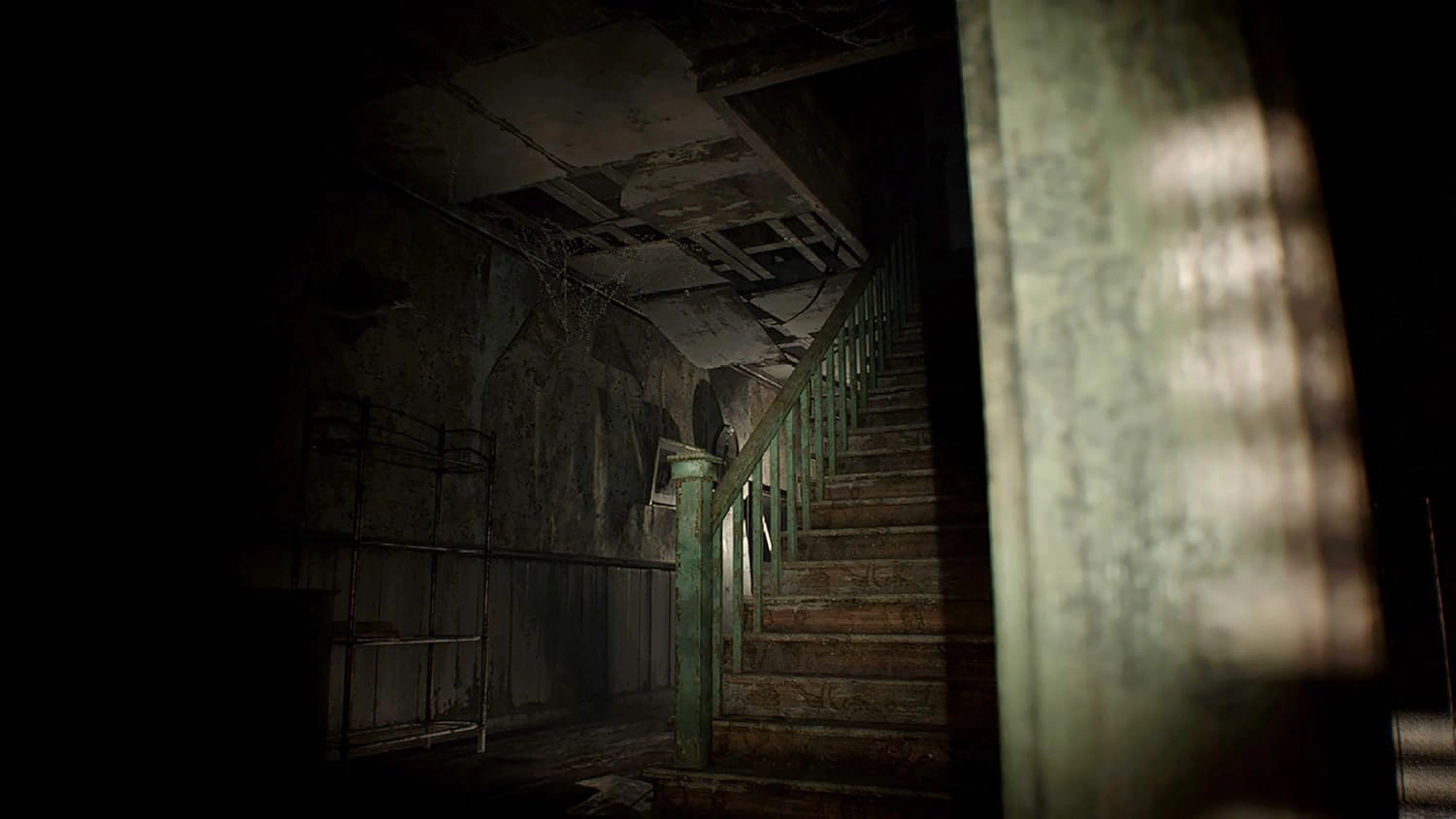 Resident Evil 7 Biohazard PS4 game cover