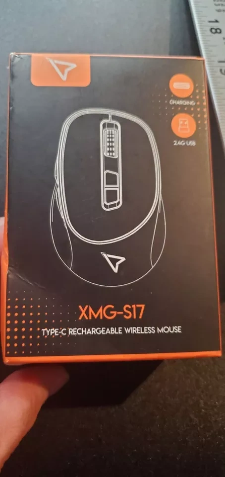 V7 XMG-S17 wireless rechargeable mouse full view Pakistan